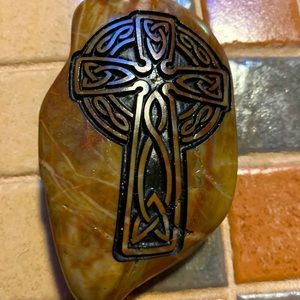 Celtic Stone Paperweight lovely artwork great gift